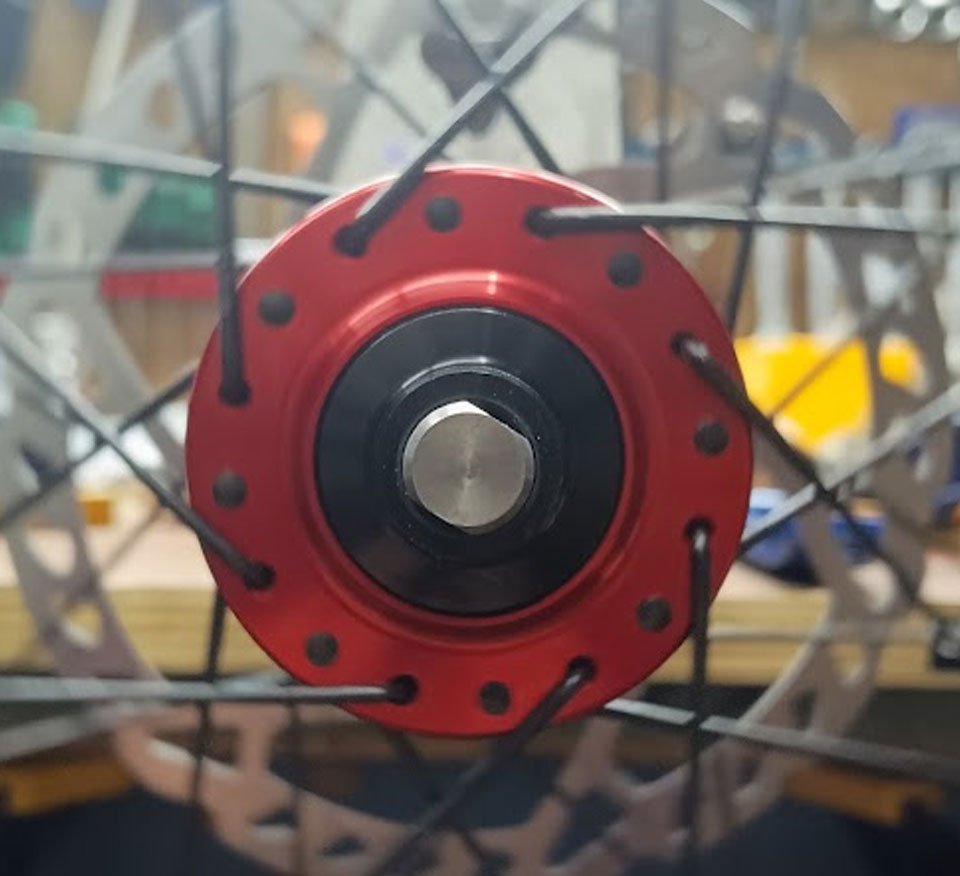 Cycle wheel hub